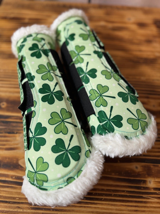 Clover boots