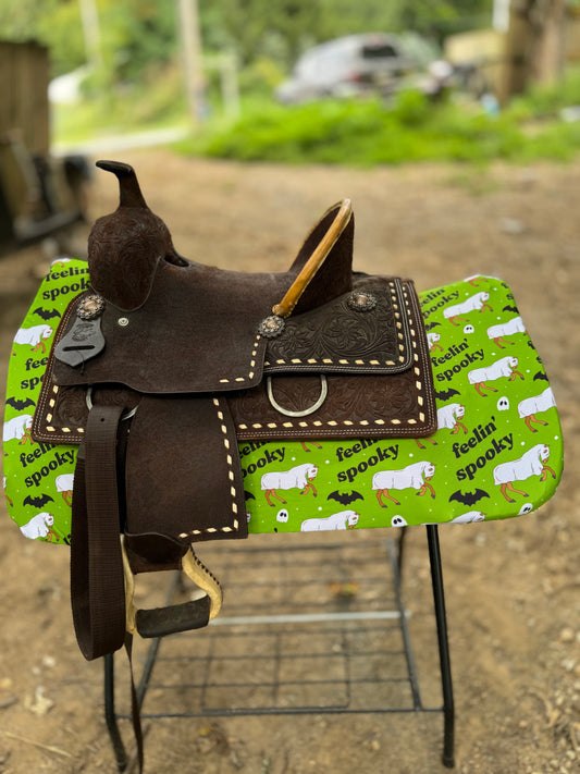 Feeling spooky western saddle pad COVER