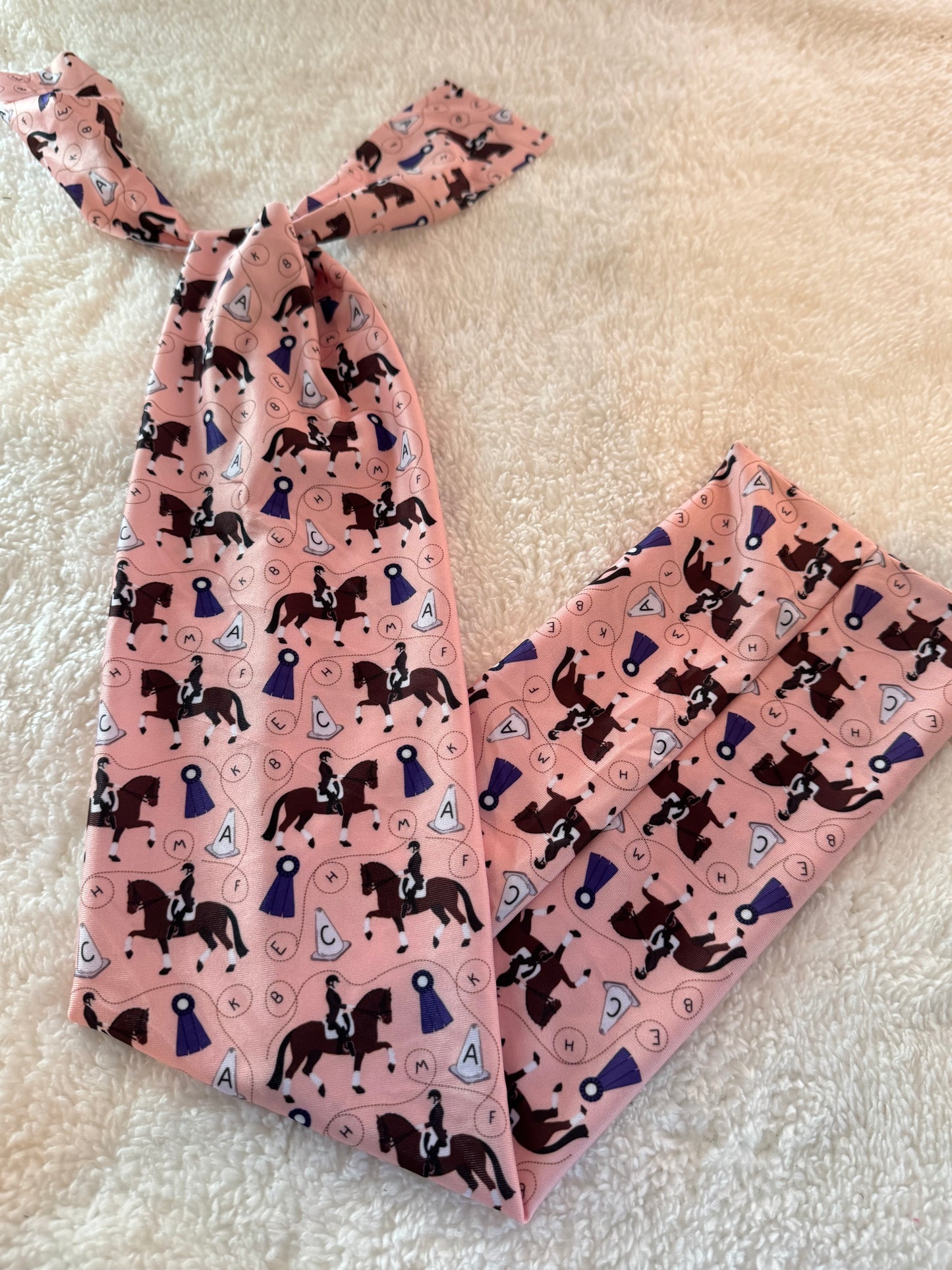 Dressage tail bag