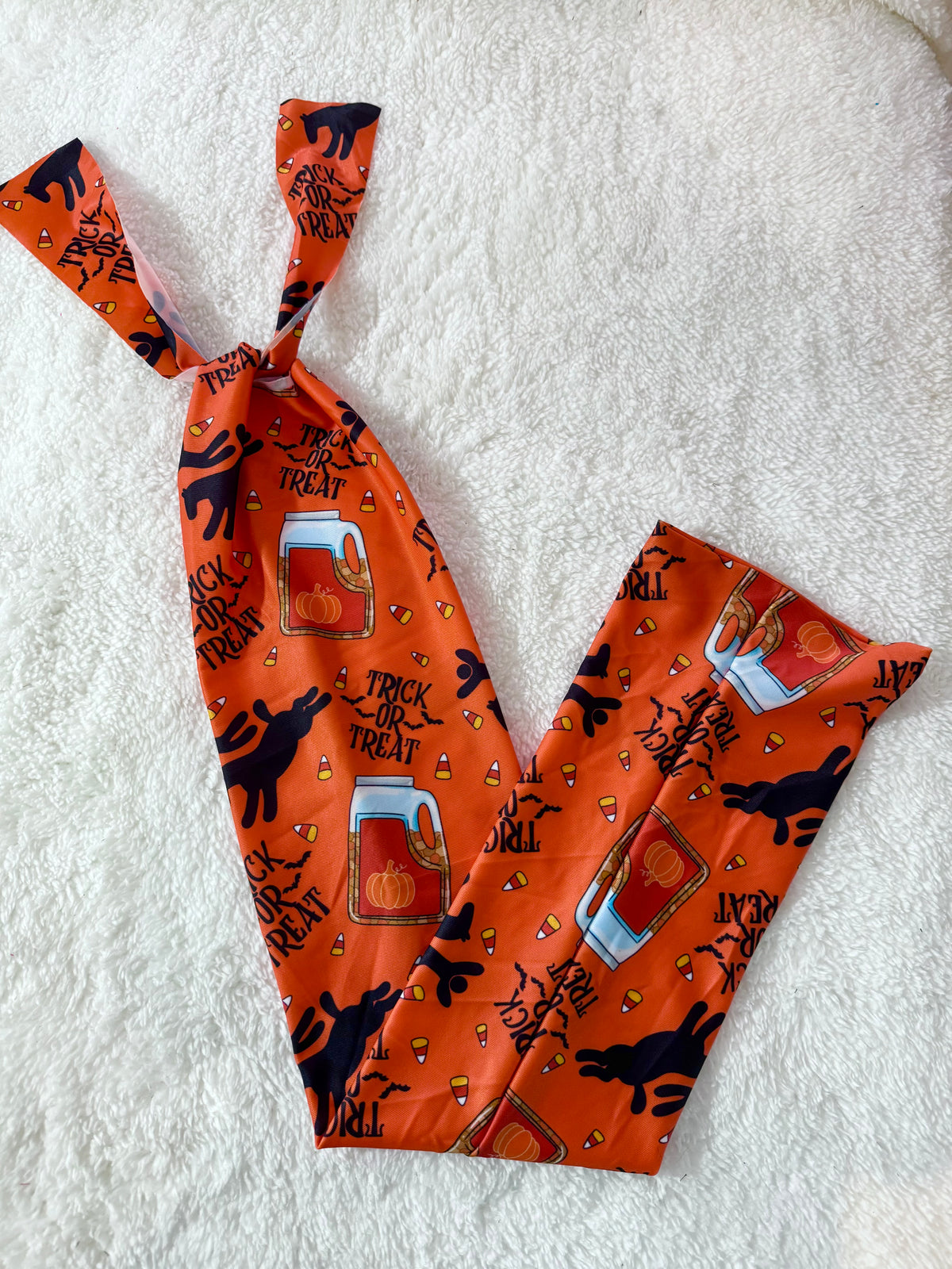 Trick or treat tail bag
