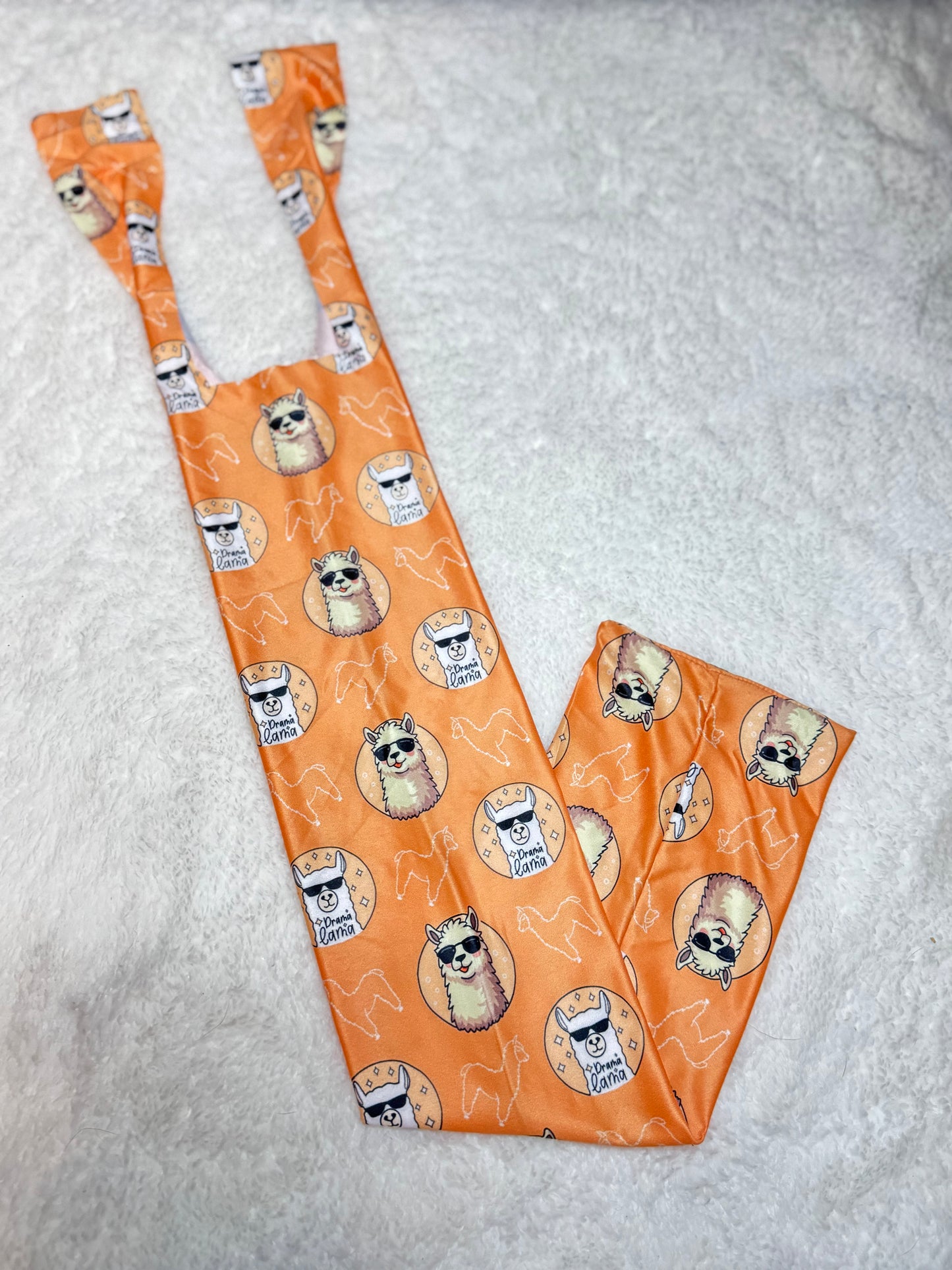 Drama lama tail bag