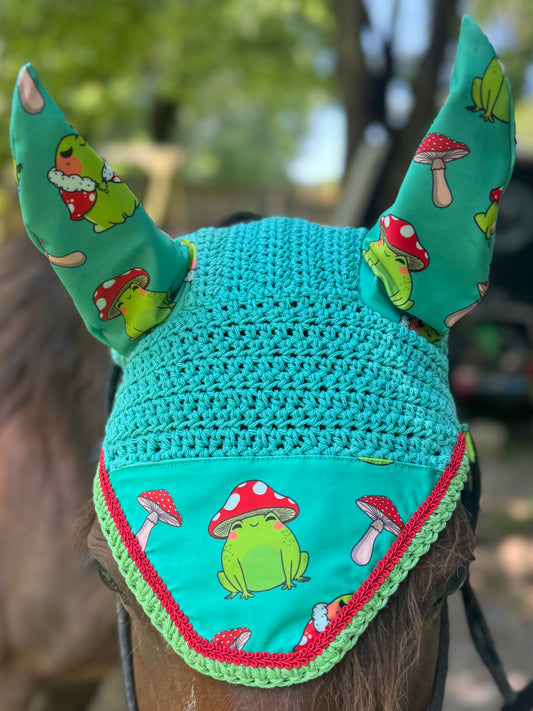 Mushroom frog fly bonnet