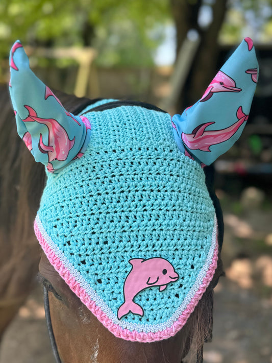 Dolphin fly bonnet