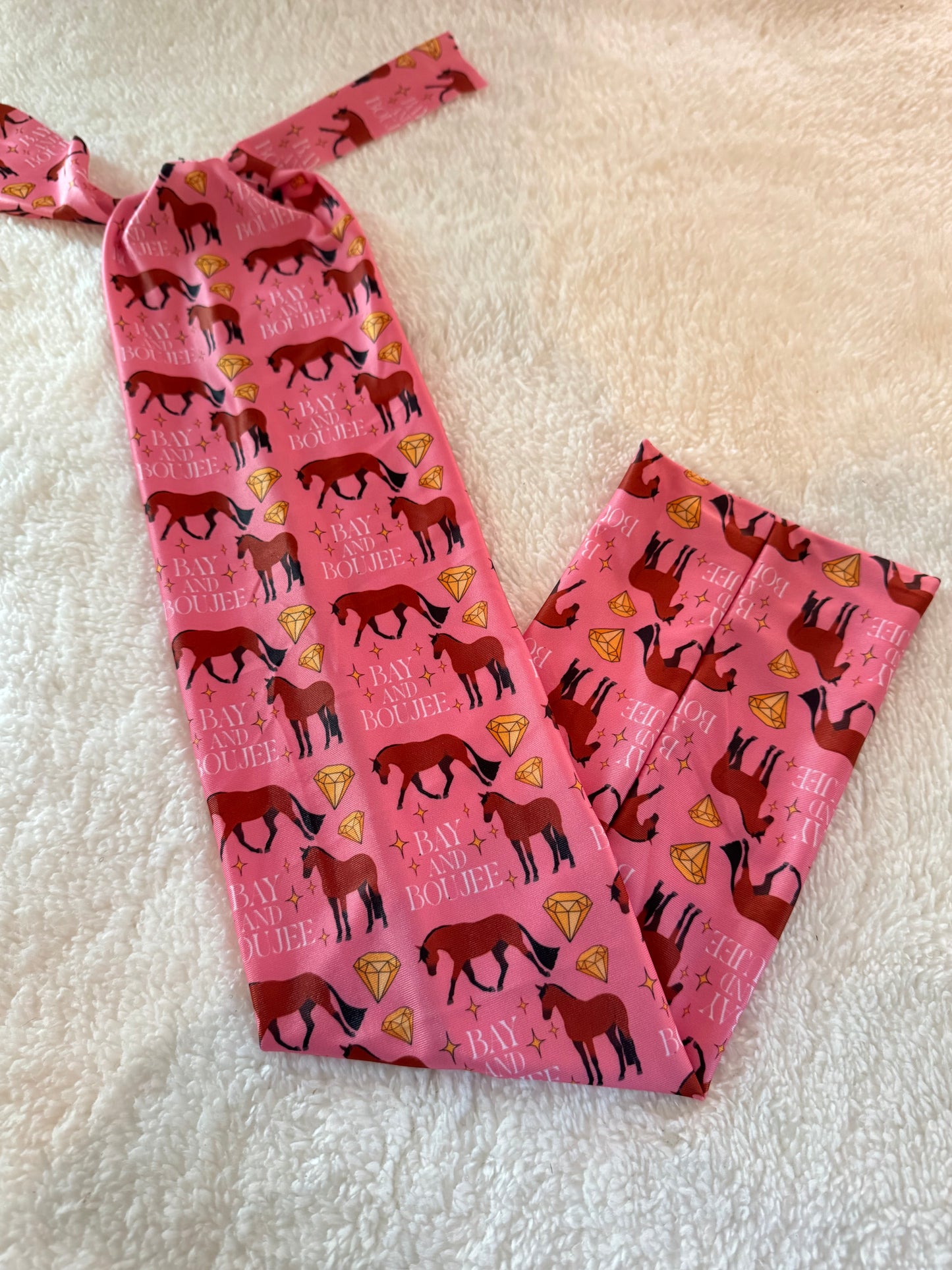 Bay and boujee pink tail bag