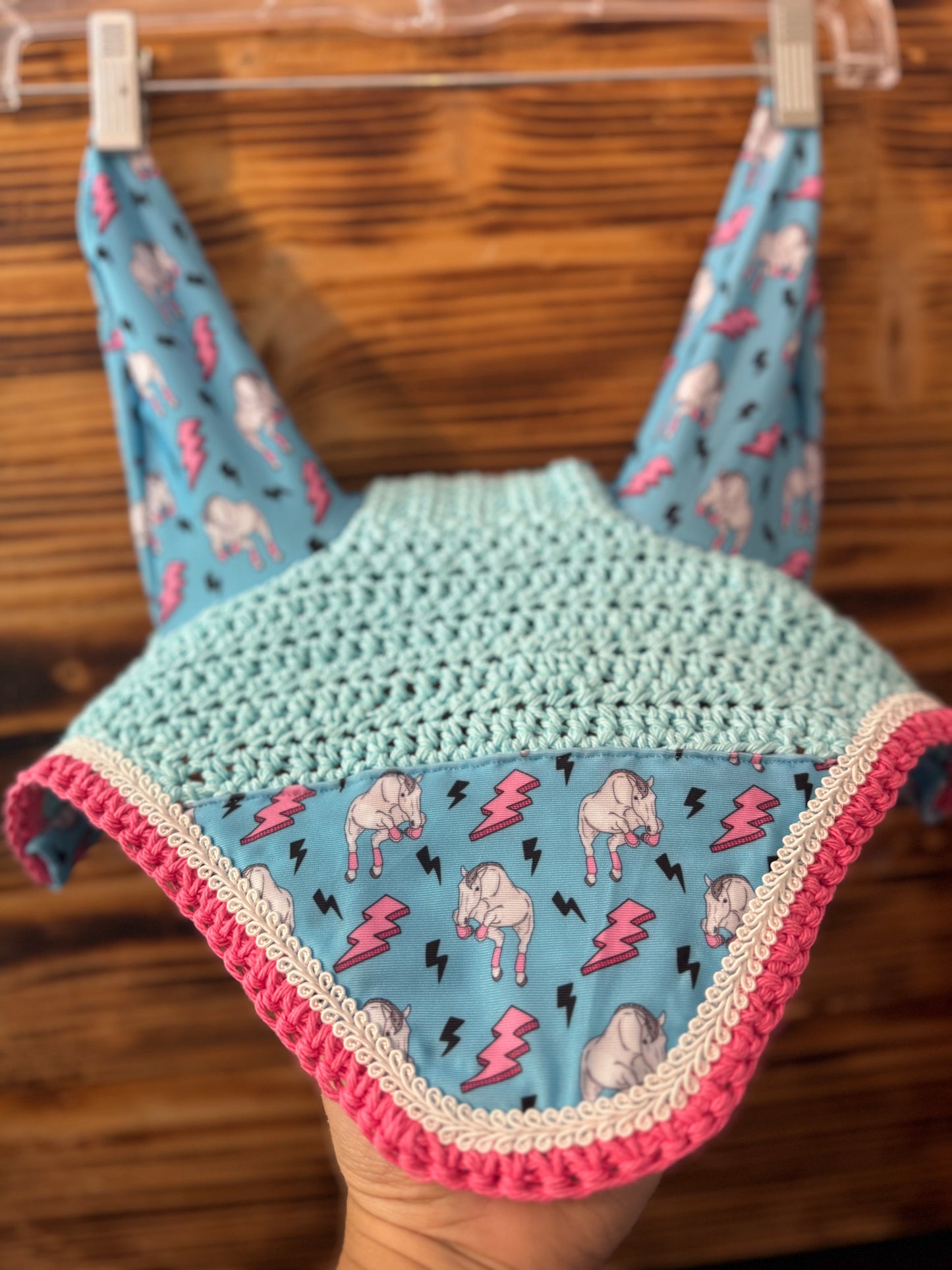 Lightning jumper bonnet
