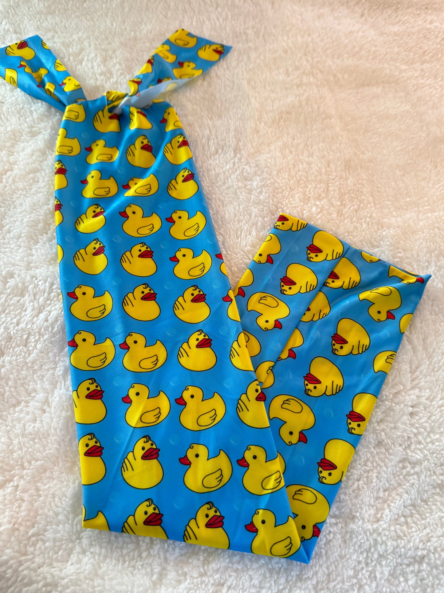 Rubber duck tail bag