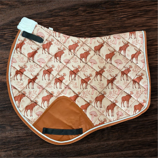Moose jump cut saddle pad