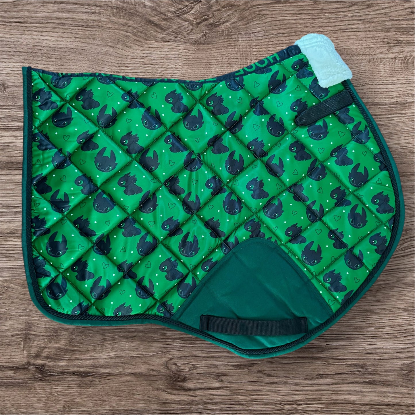 Toothless saddle pad