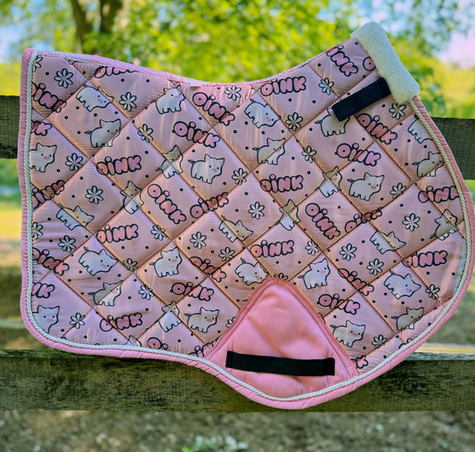 Piggy jump cut saddle pad