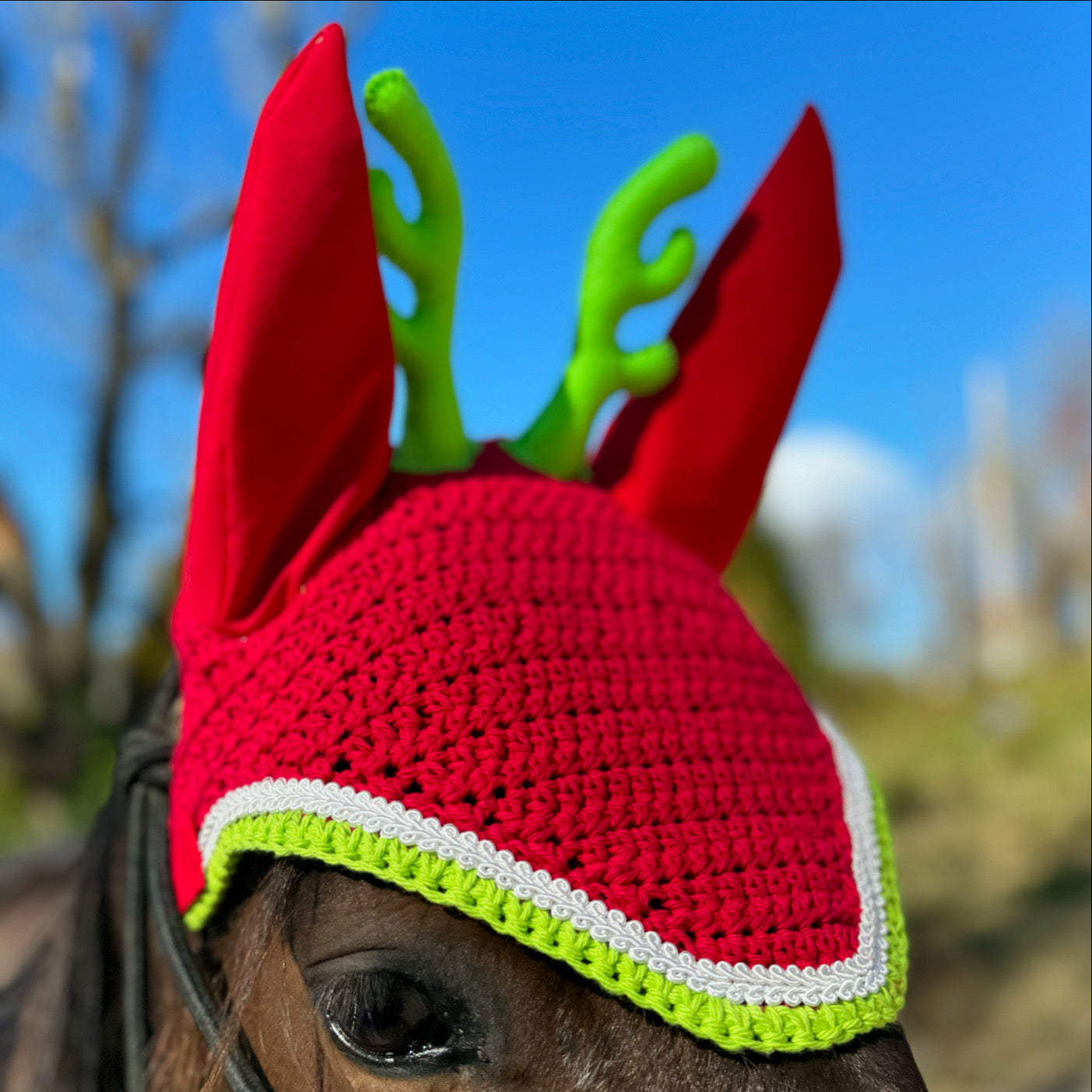 Red reindeer fly bonnet