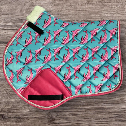 Dolphin saddle pad