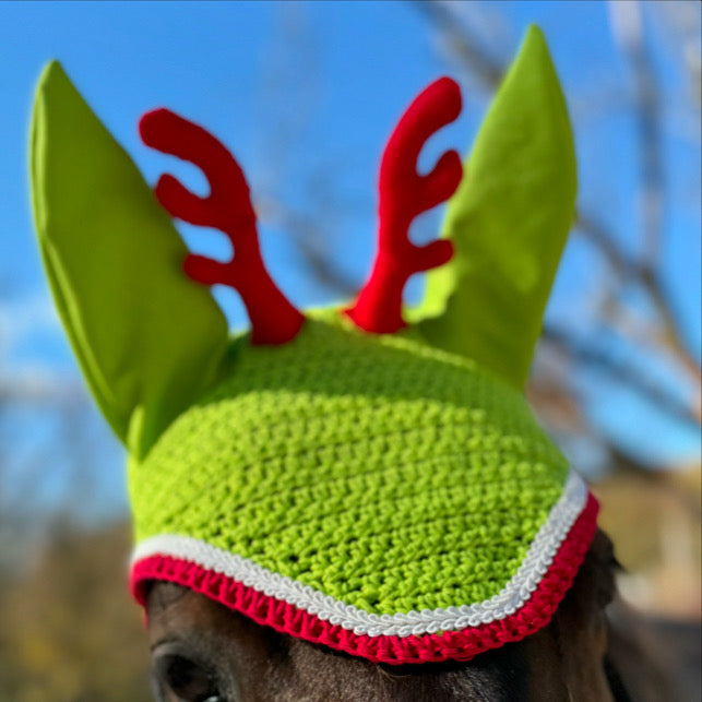 Green reindeer fly bonnet