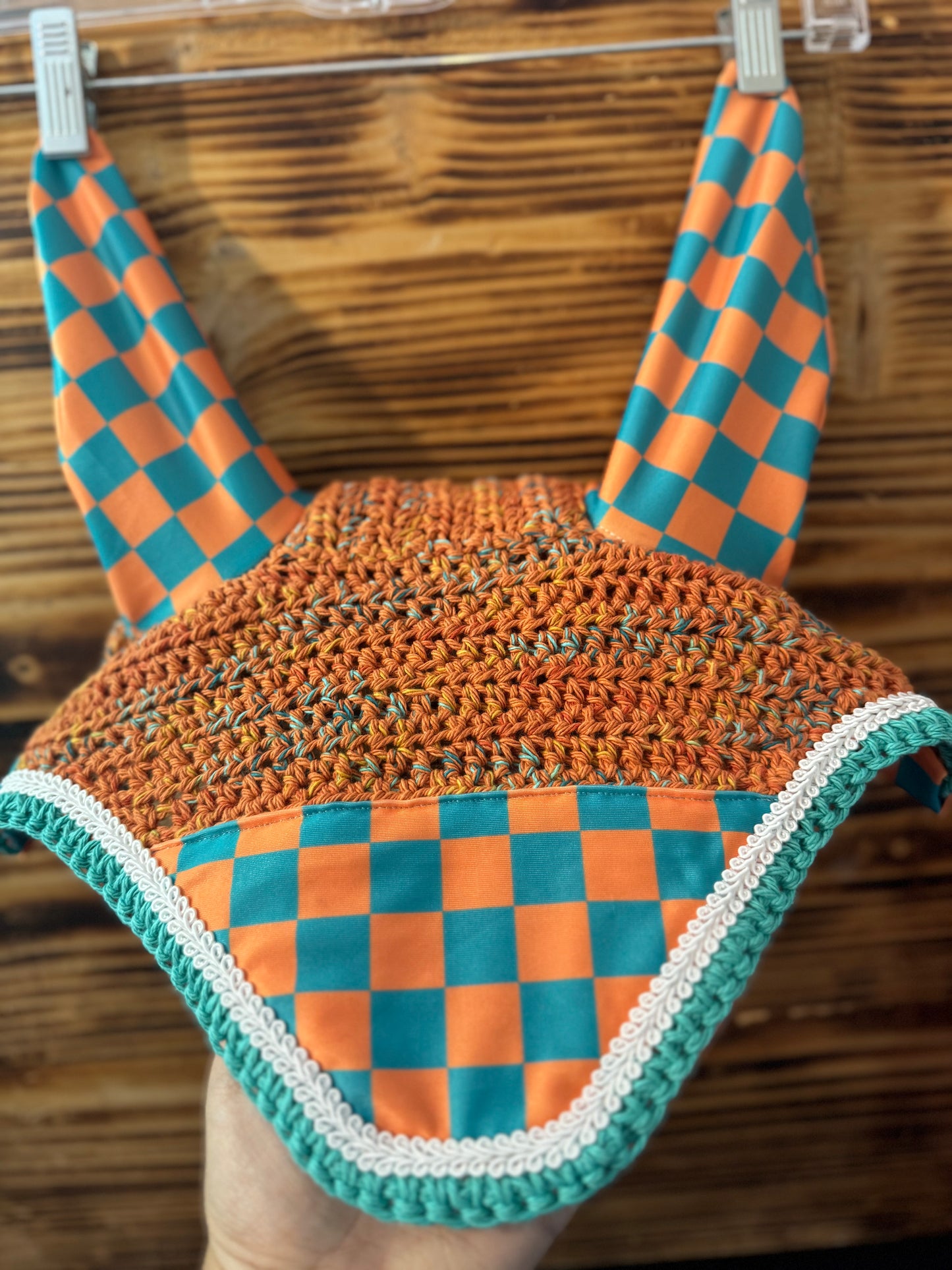 Orange/ turqiouse checker bonnet