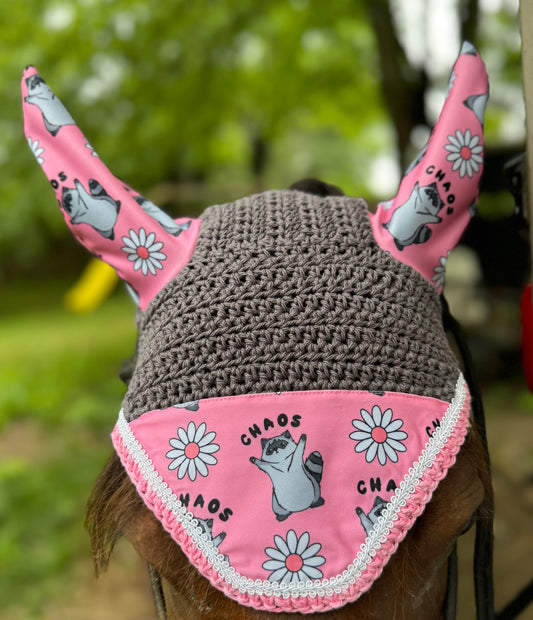 Chaos fly bonnet