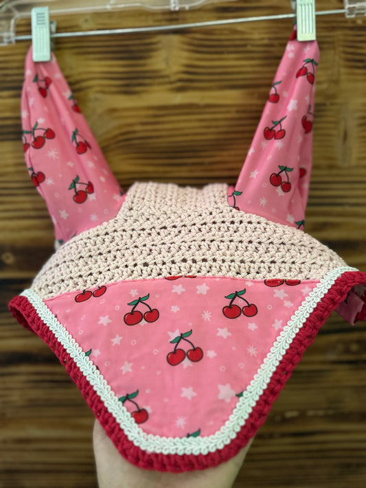 Cherry bonnet