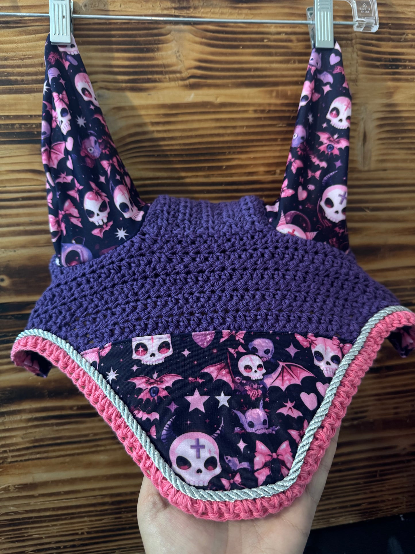Purple skull bonnet