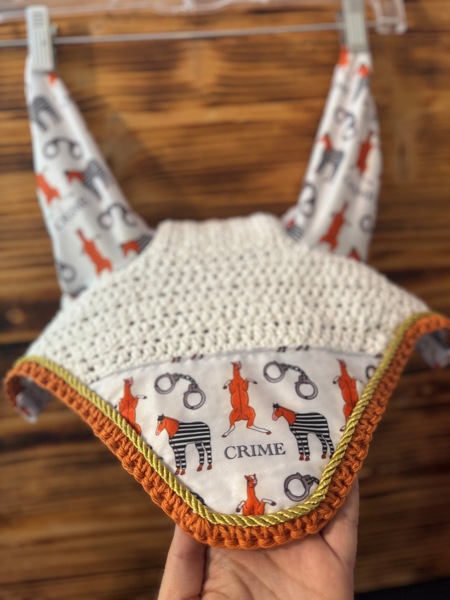 Crime bonnet